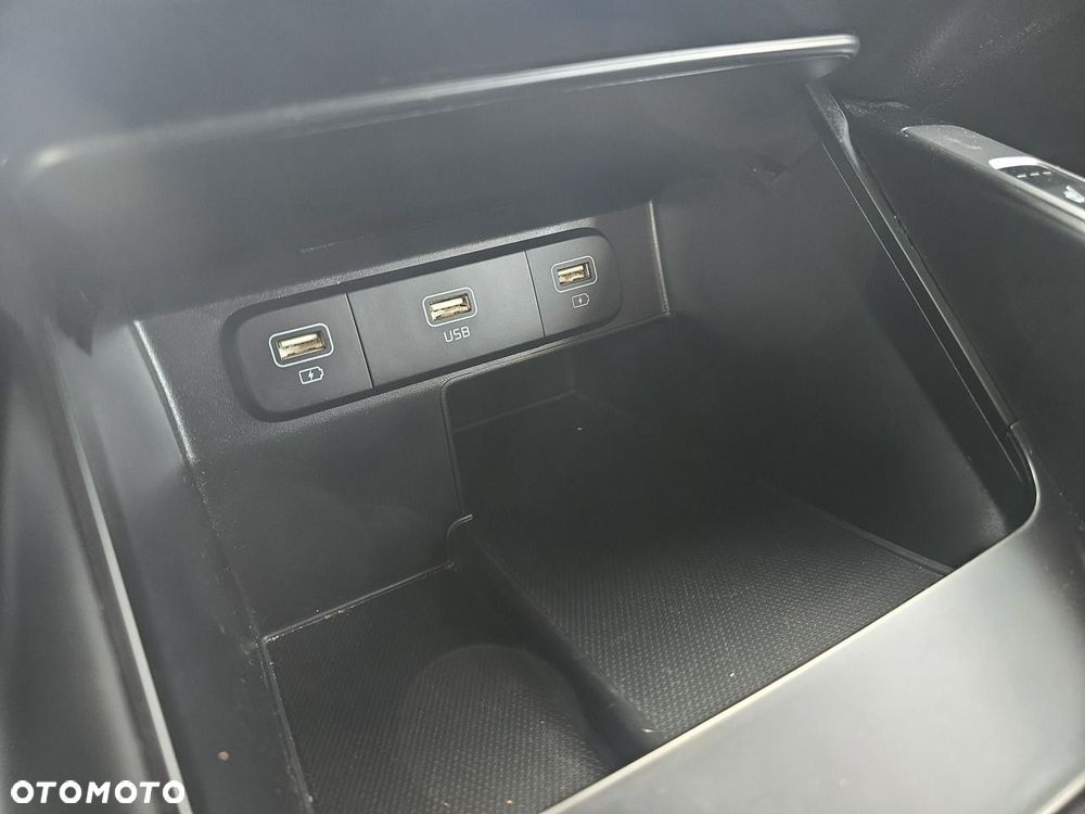 Kia Sorento - 28