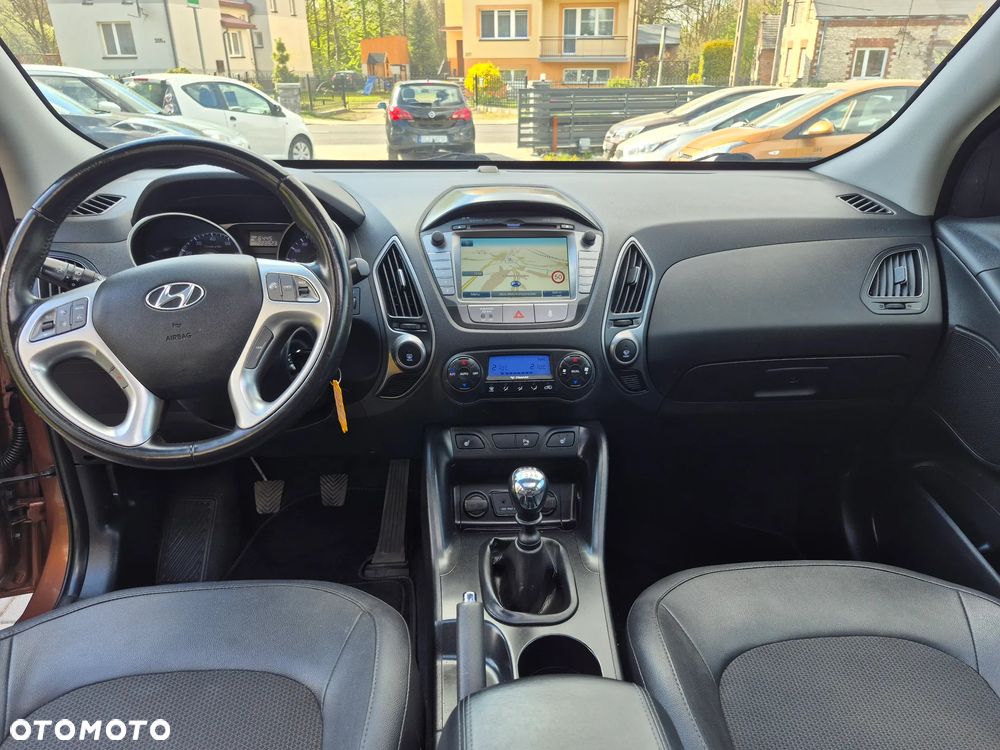 Hyundai ix35 blue 1.6 2WD Finale Gold - 21