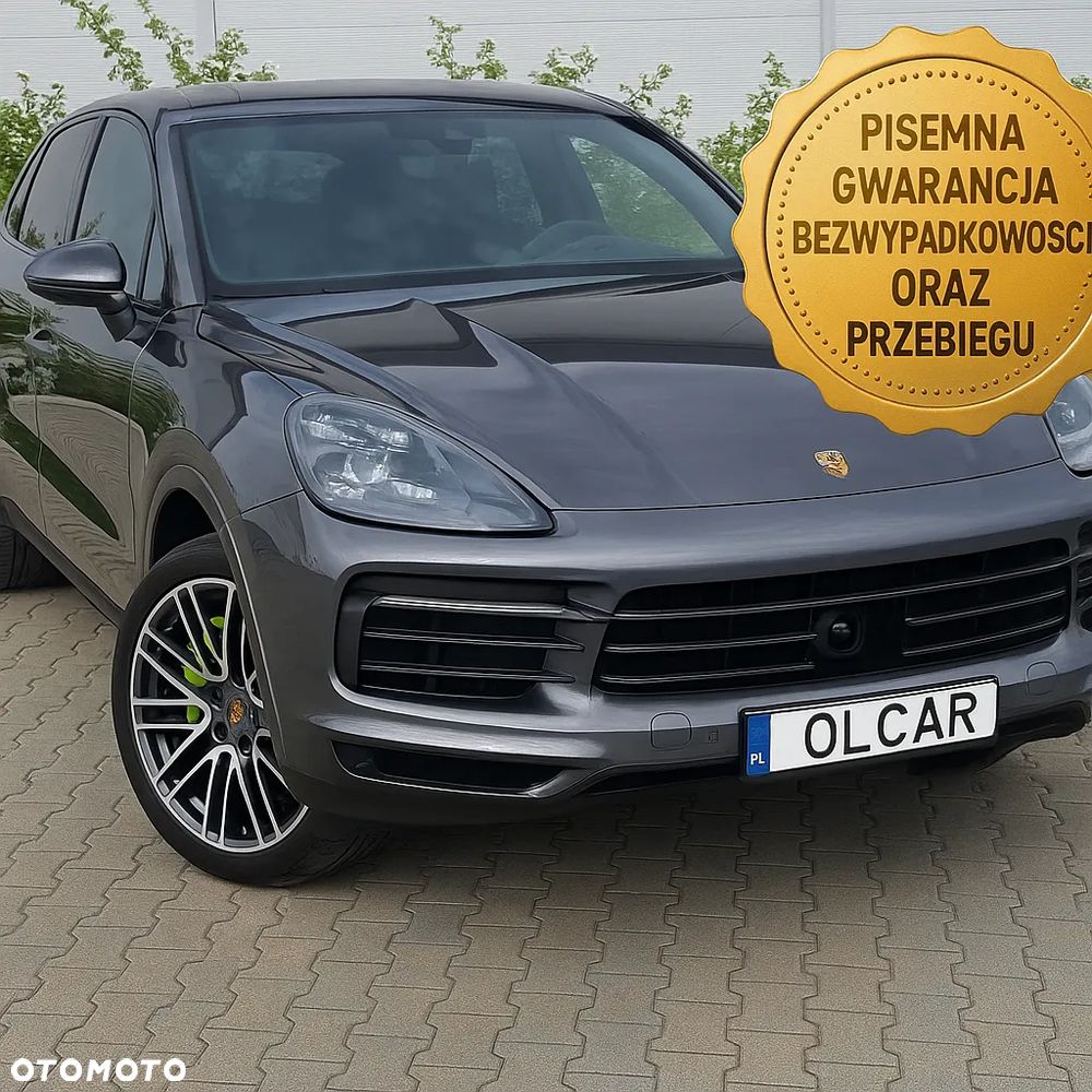 Porsche Cayenne - 2