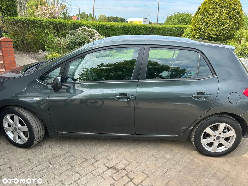 Toyota Auris 2.0 D-4D Sol - 5