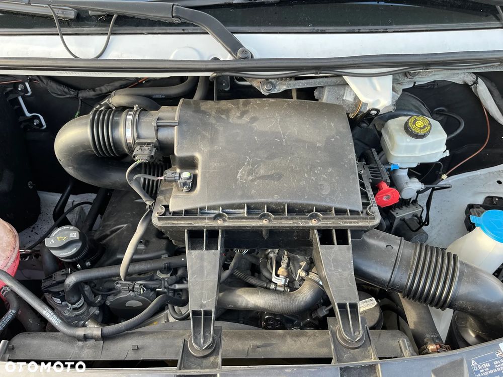 Mercedes-Benz SPRINTER 319 - 9