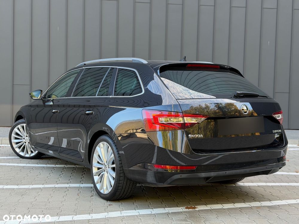 Skoda Superb 2.0 TDI 4x4 DSG Ambition - 13