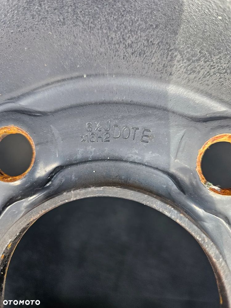 Felgi Stalowe Koła 5x115 Opel Astra J Zafira C Insignia B Opony Całoroczne 215/60/16 - 14