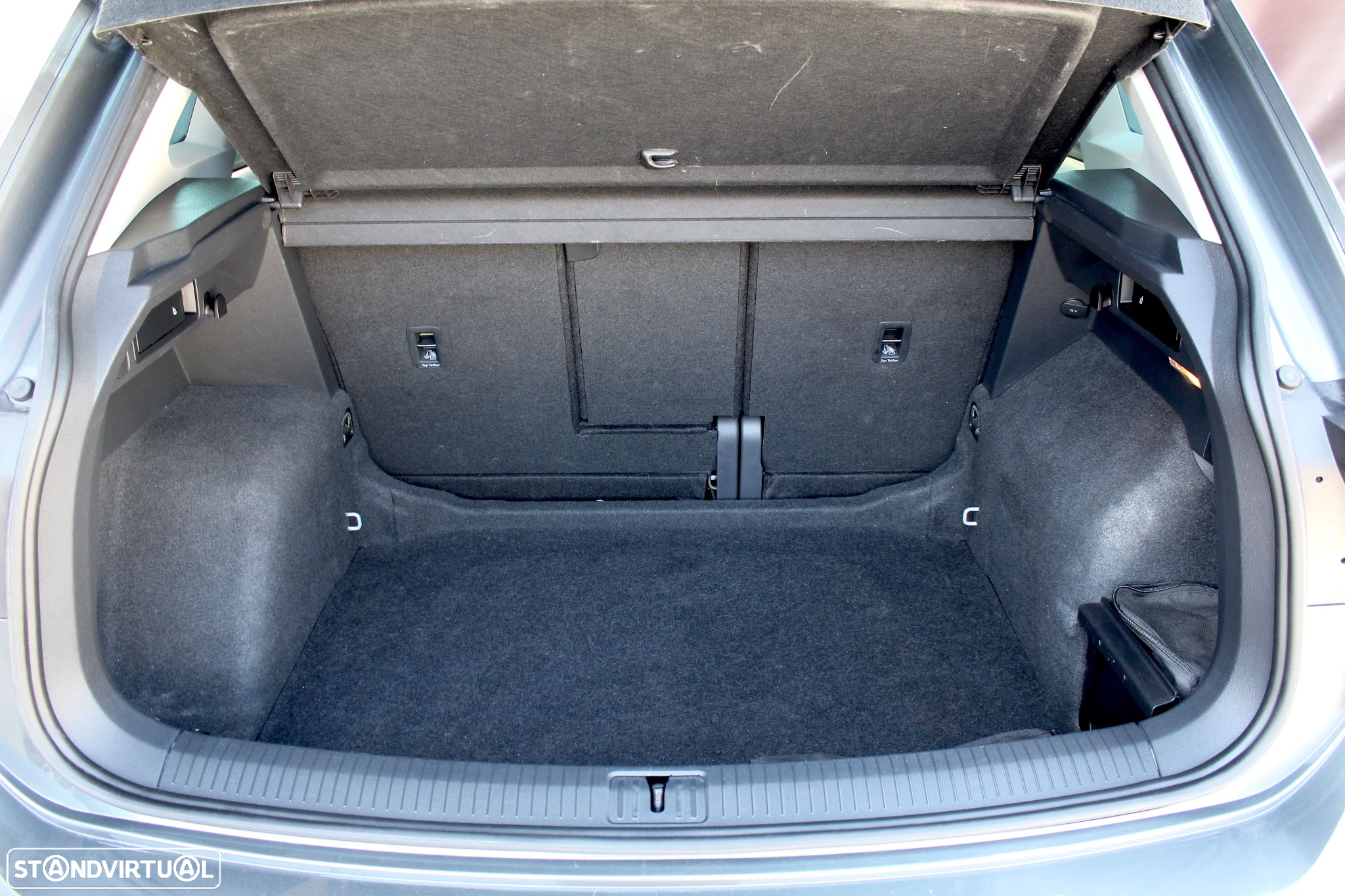 VW Tiguan 2.0 TDI Confortline - 17