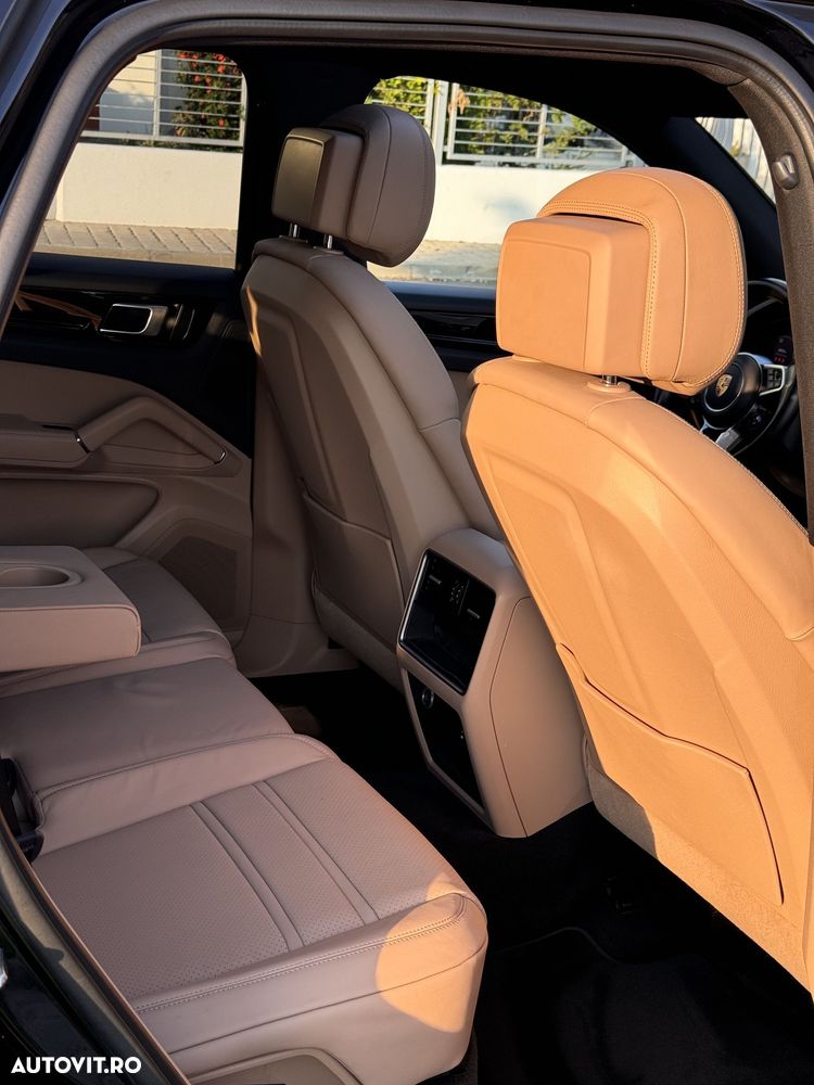 Porsche Cayenne E-Hybrid Tiptronic S - 9