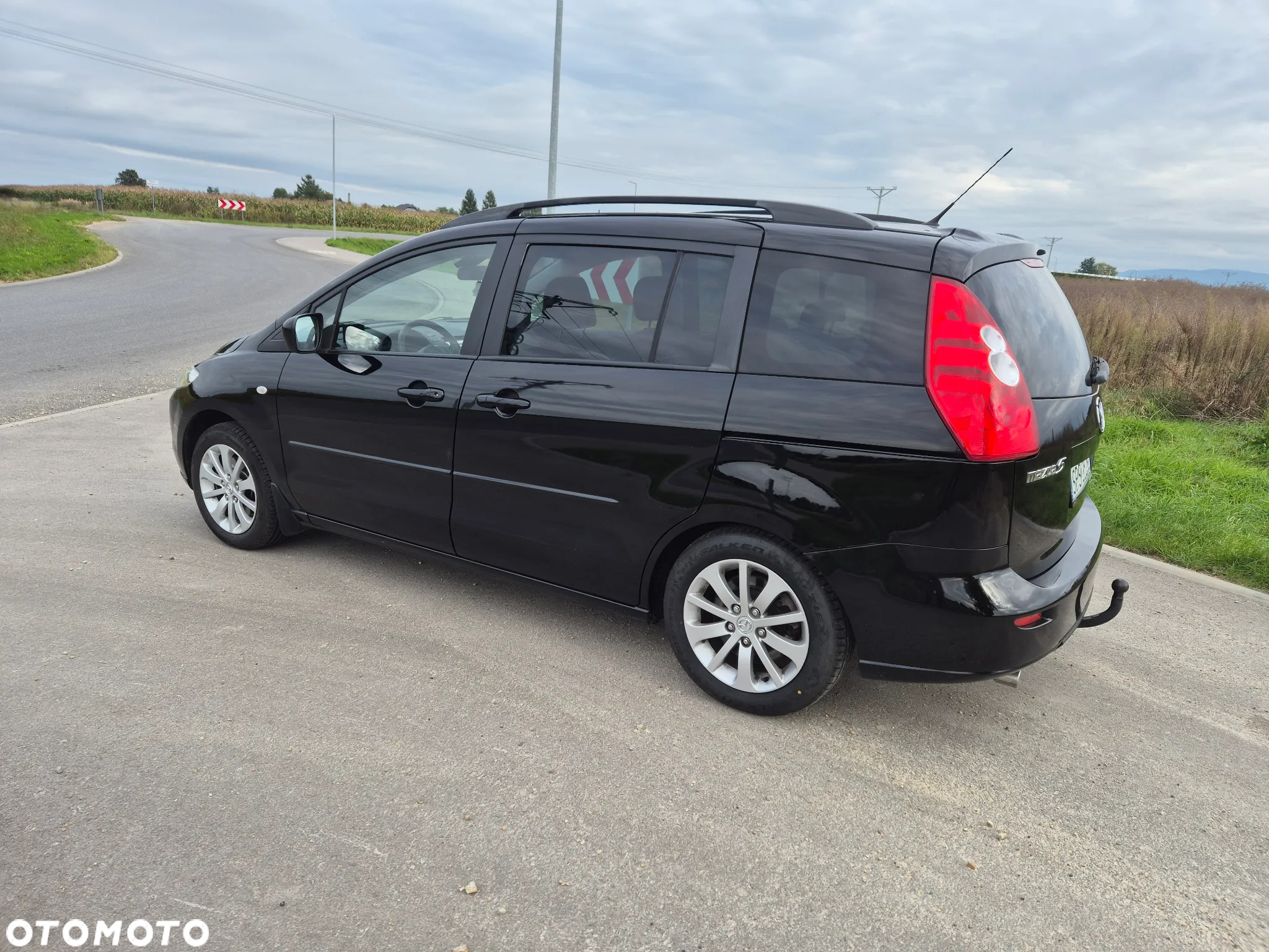 Mazda 5 2.0 Exclusive + - 5