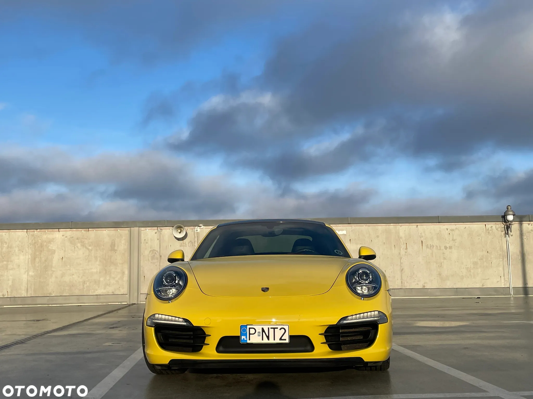 Porsche 911 Carrera 4S PDK - 12