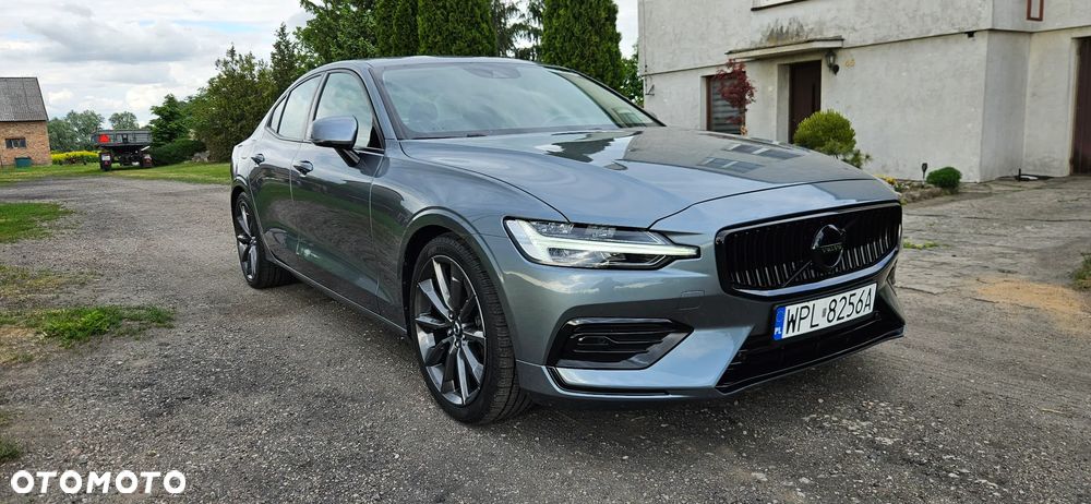 Volvo S60 T6 AWD Momentum Pro - 1