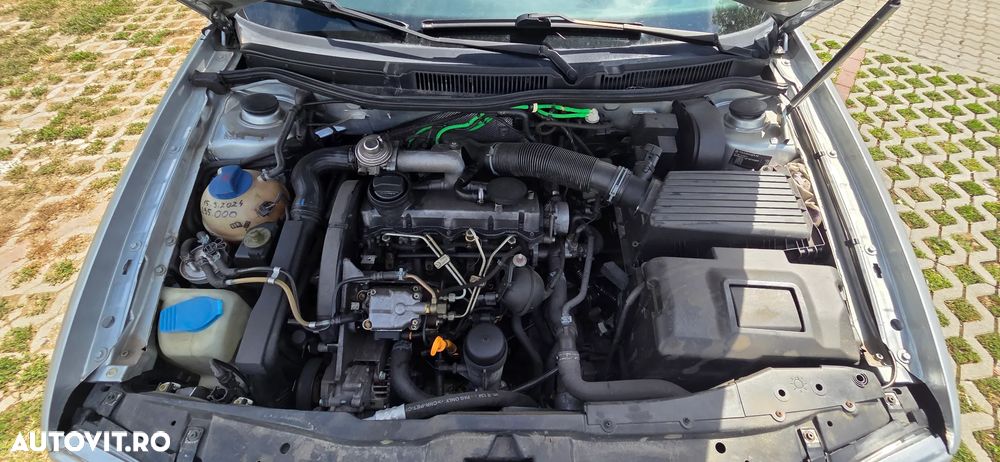 Volkswagen Golf 1.9 TDI - 7