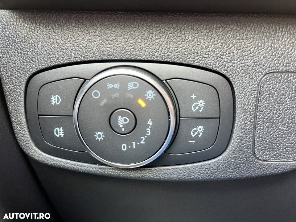 Ford Focus - 19