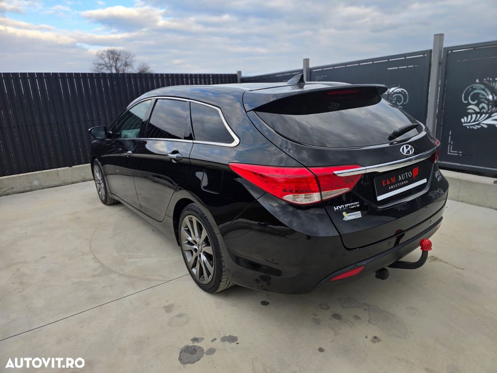 Hyundai i40 i40cw 1.7 CRDi Fifa World Cup Edition - 16