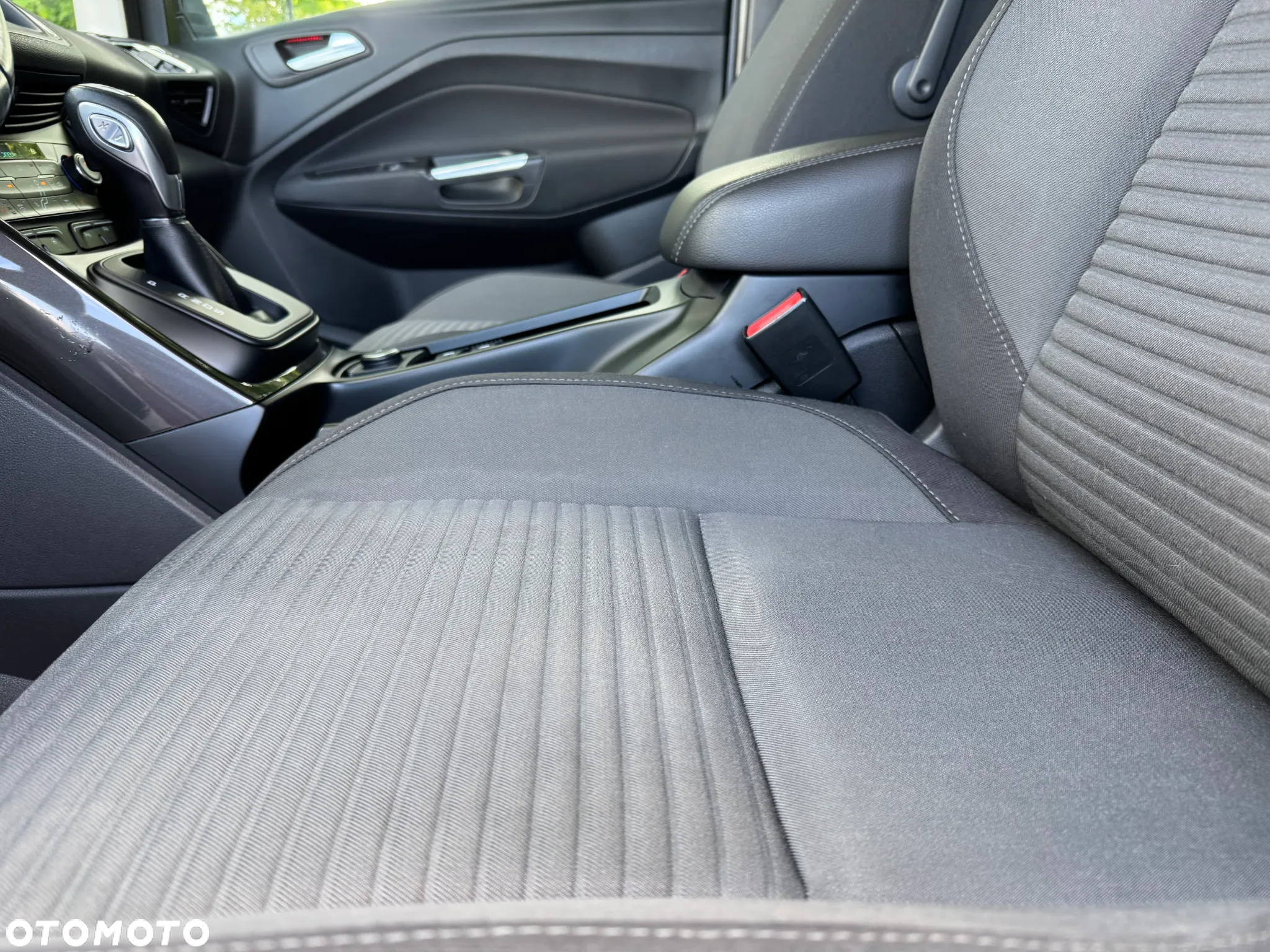 Ford C-MAX 1.5 EcoBoost Start-Stop-System COOL&CONNECT - 29