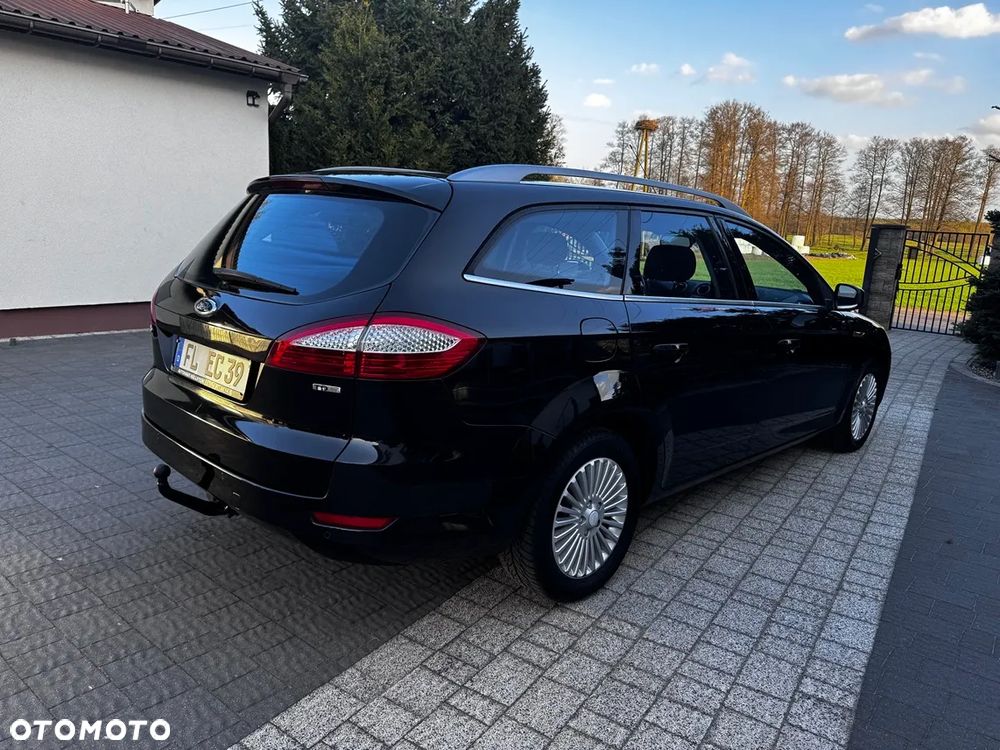 Ford Mondeo - 21