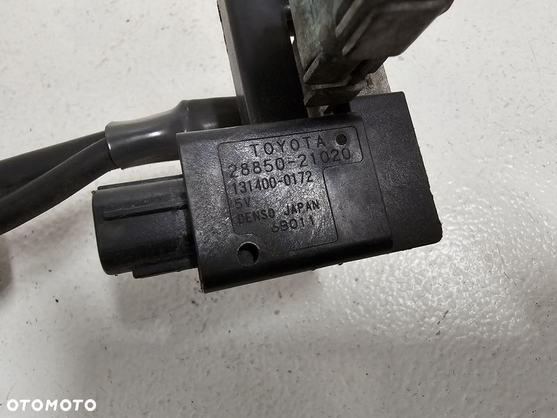 TOYOTA AVENSIS T27 LIFT T29 1.6 D PRZEWÓD WIĄZKA KLEMA MINUSOWA 28850-21020 - 8