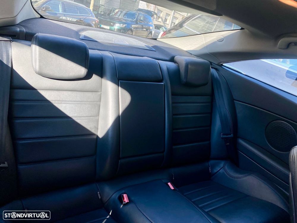 Renault Laguna Coupe 2.0 dCi GT - 23