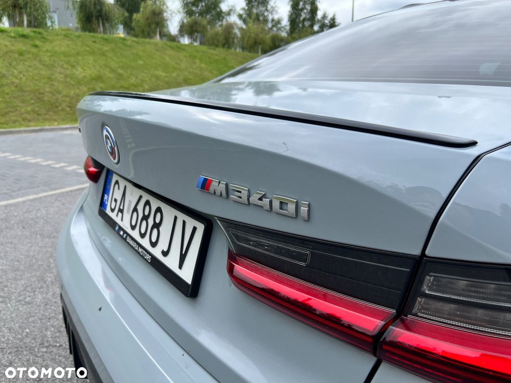 BMW Seria 3 M340i xDrive sport - 16