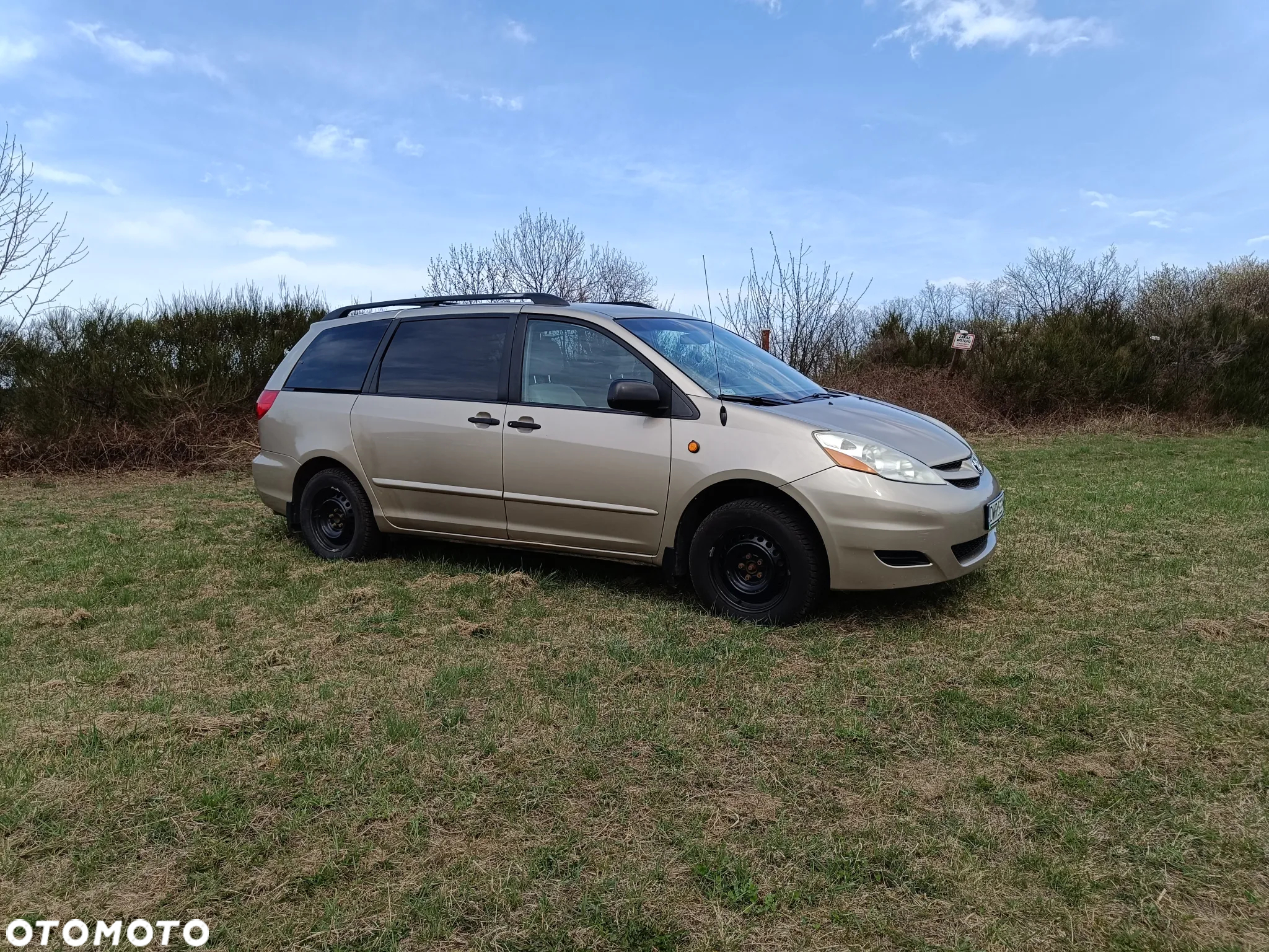 Toyota Sienna 3.5 V6 - 37