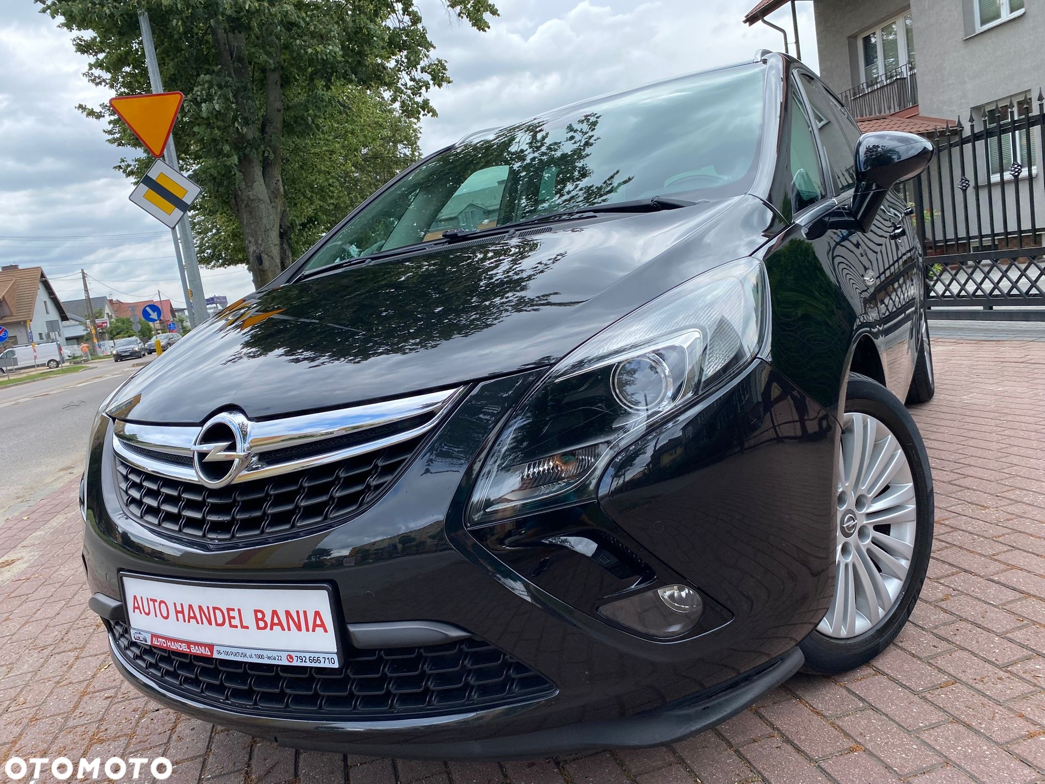 Opel Zafira 1.4 Turbo Business Edition - 2
