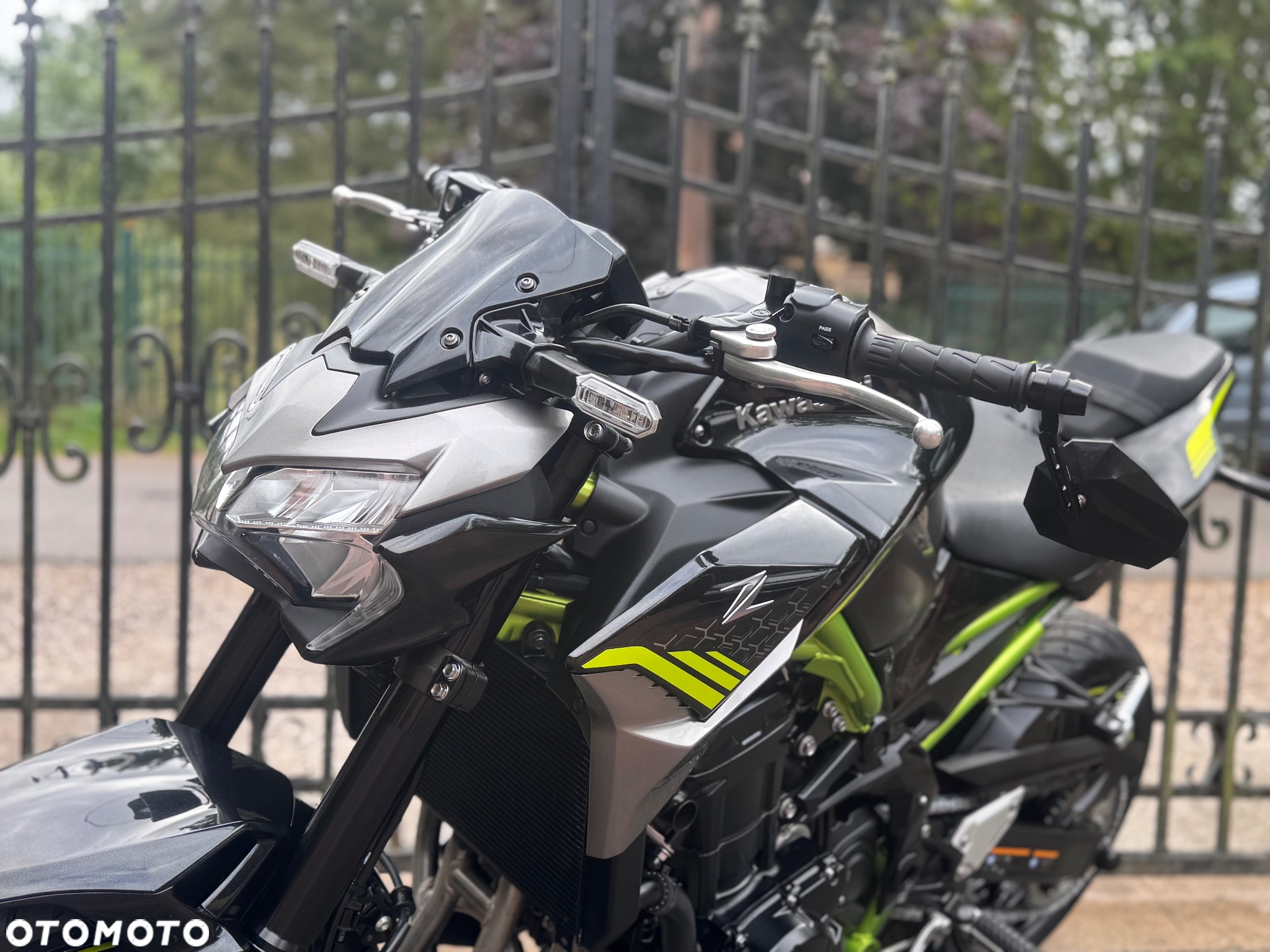 Kawasaki Z - 18