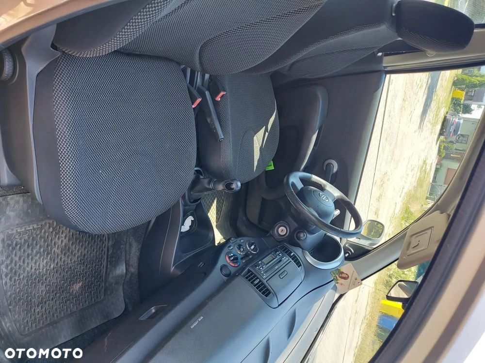 Nissan Micra - 3