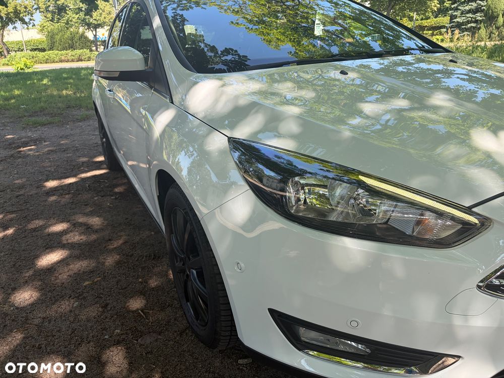 Ford Focus 1.5 EcoBoost STart-Stopp-System TITANIUM - 18