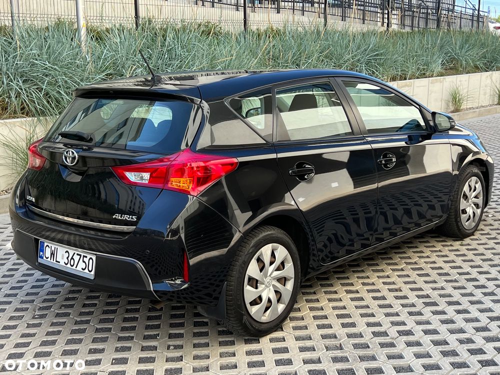 Toyota Auris 1.4 D-4D Active - 6