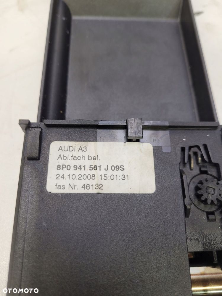 WIZYTOWNIK SZUFLADKA AUDI A3 8P LIFT 8P0941561J - 4