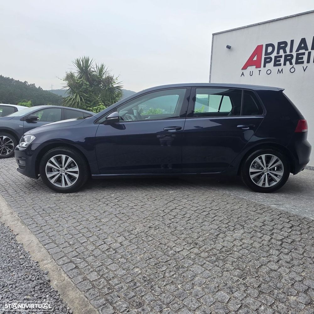 VW Golf 1.6 TDi Confortline - 12