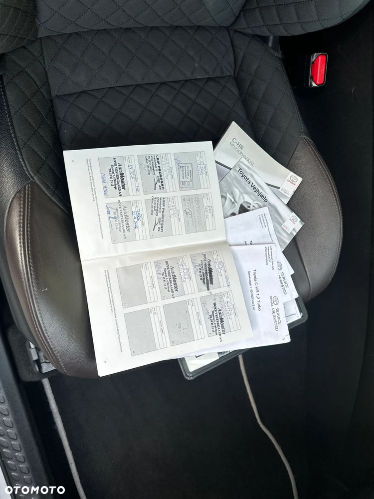 Toyota C-HR 1.2 T Prestige - 36