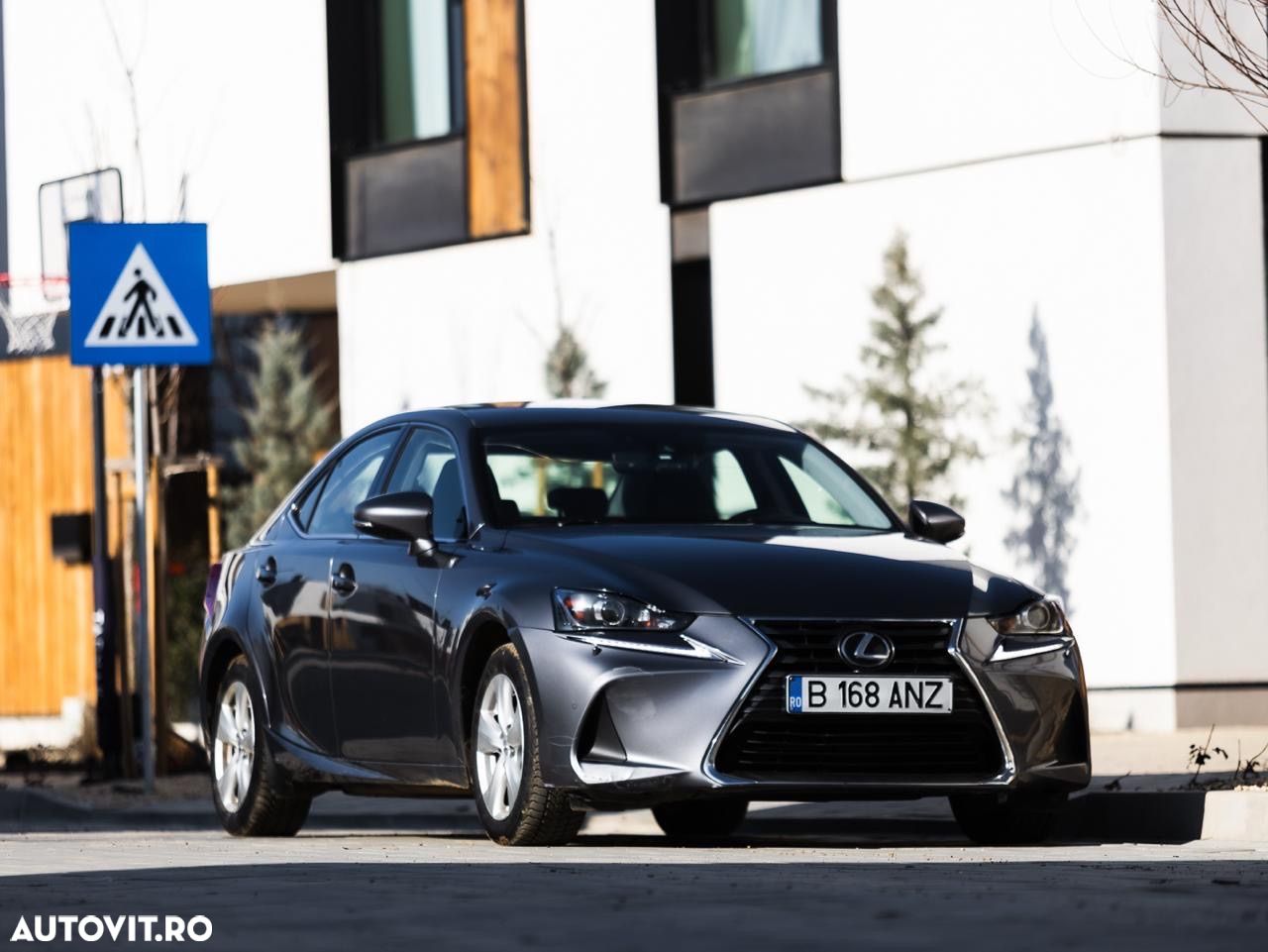Lexus Seria IS 250 Aut. Sport Line - 1