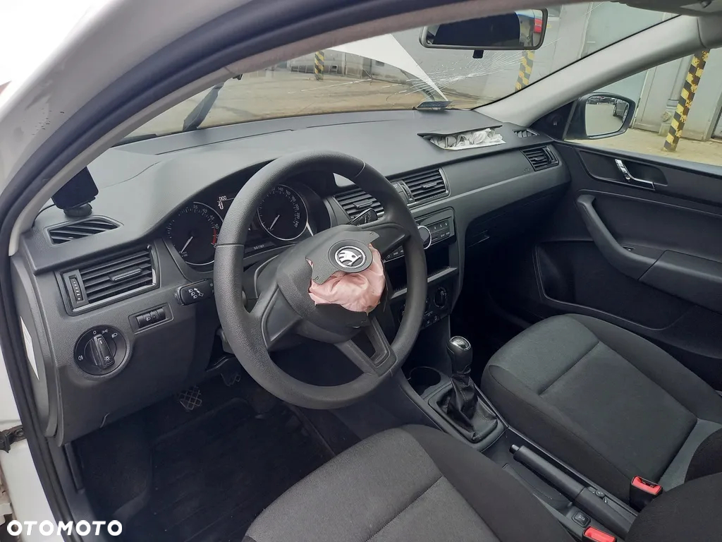 Skoda RAPID 1.4 TDI DPF Active - 13