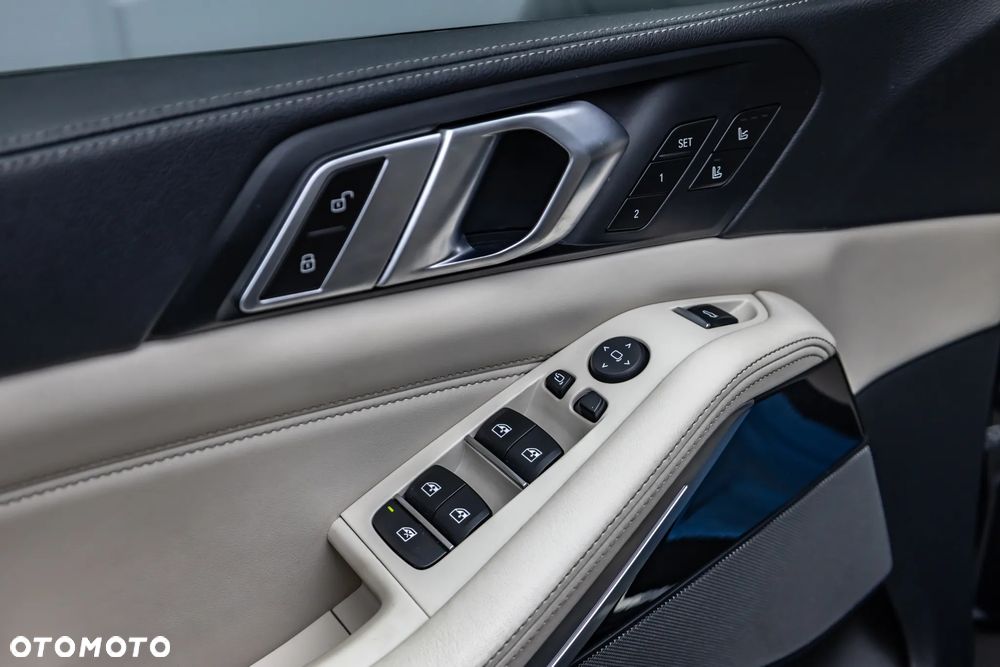 BMW X5 xDrive40i sport - 25