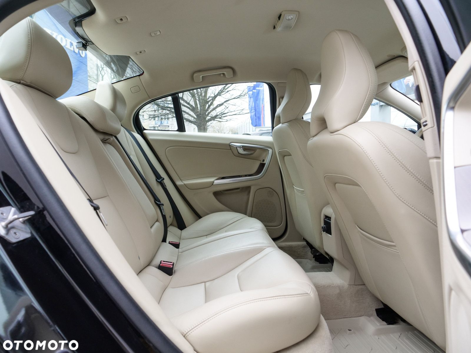 Volvo S60 - 36