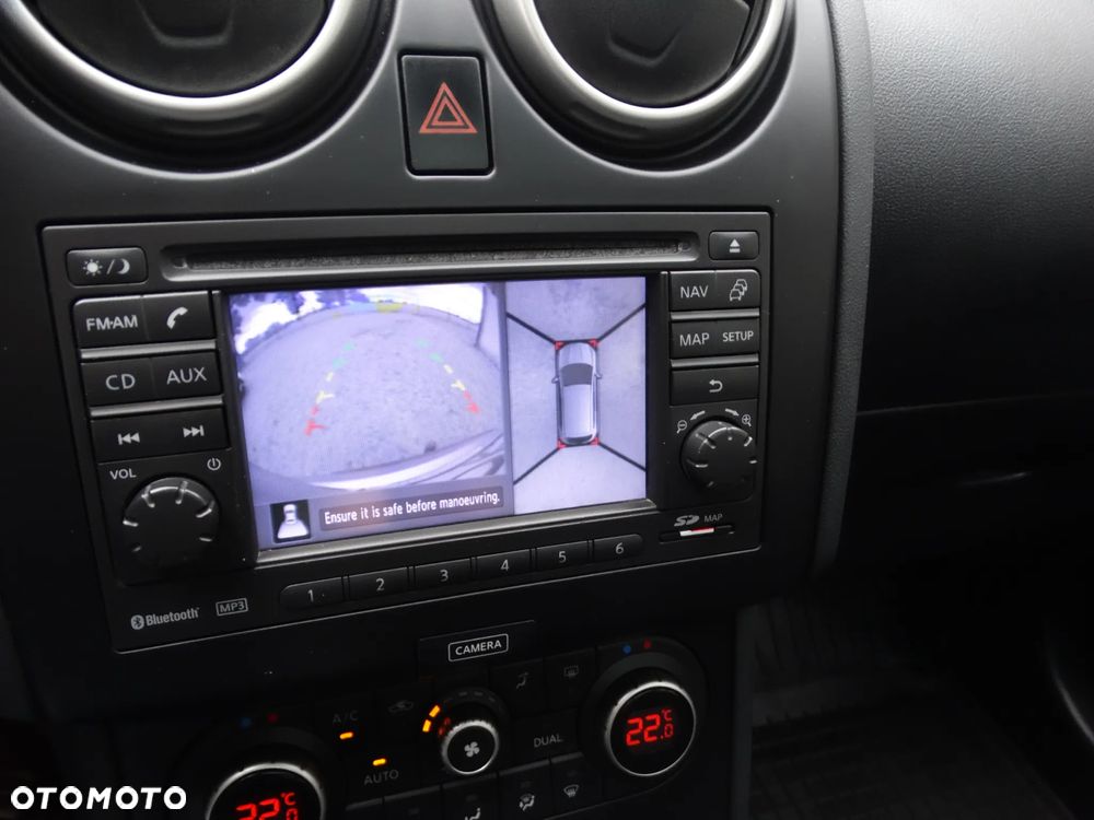Nissan Qashqai+2 - 17