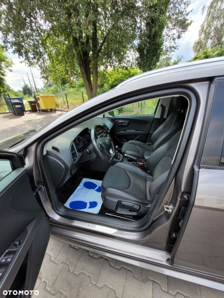 Seat Leon 2.0 TDI FR Plus - 12