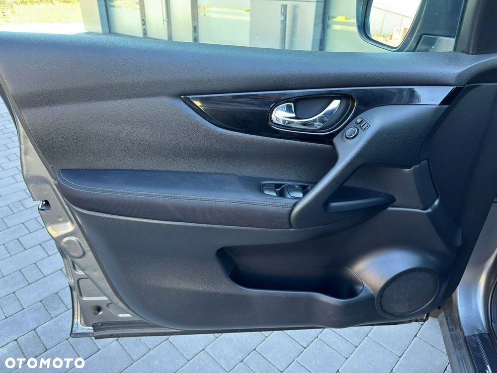 Nissan Qashqai - 23