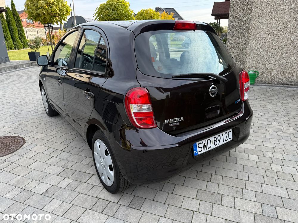 Nissan Micra 2011 photo 4