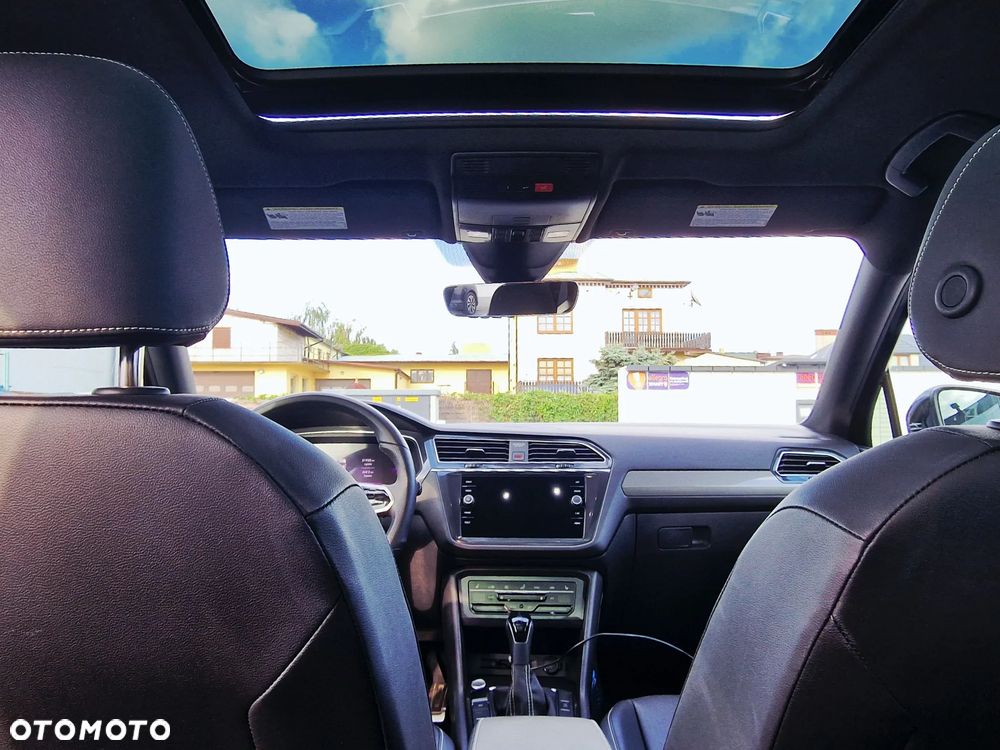 Volkswagen Tiguan Allspace - 15