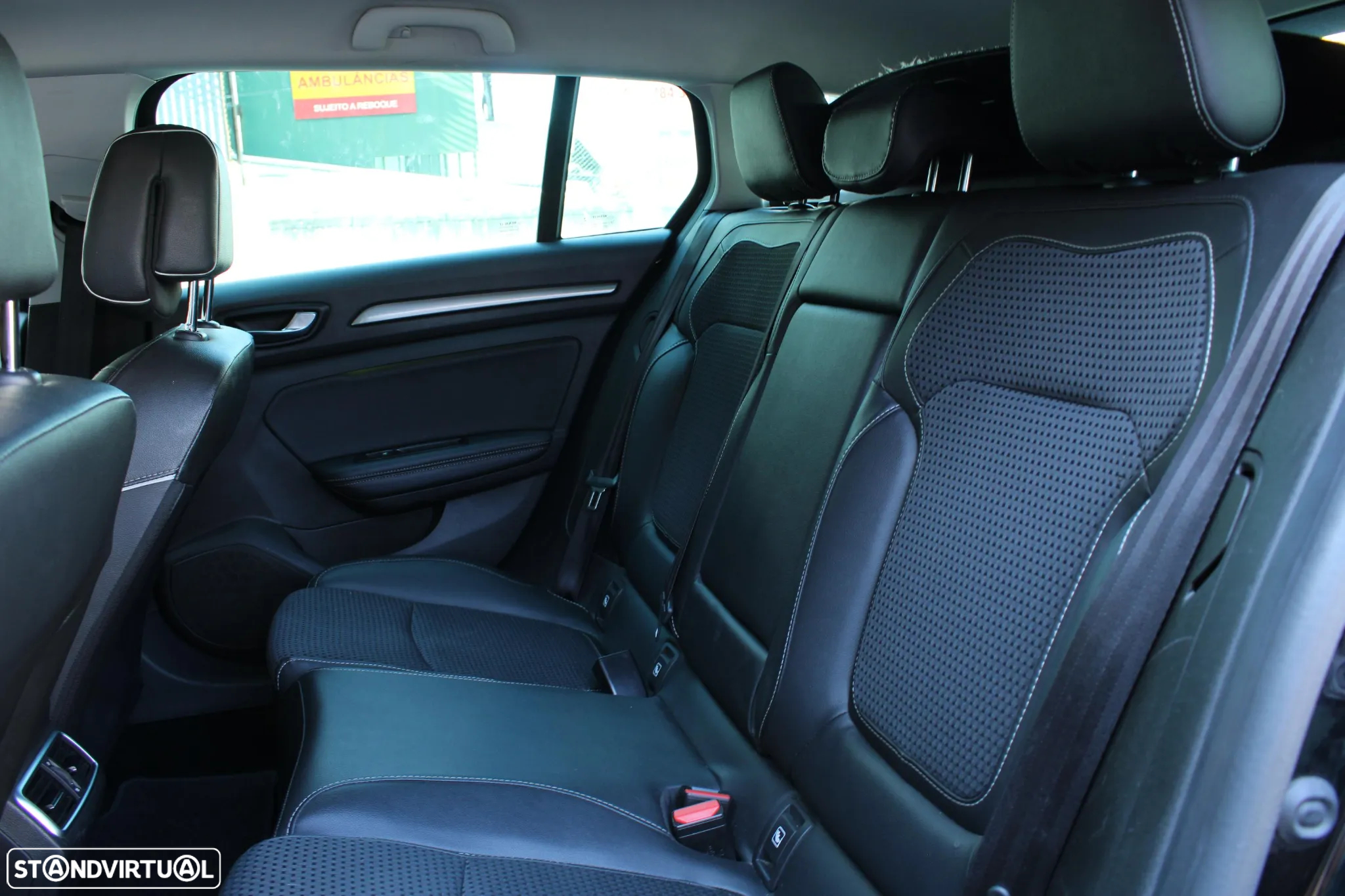 Renault Mégane Sport Tourer 1.5 dCi Bose Edition - 37