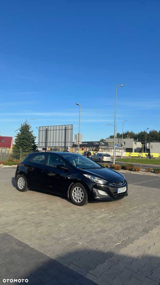 Hyundai i30 1.4 Classic + - 3