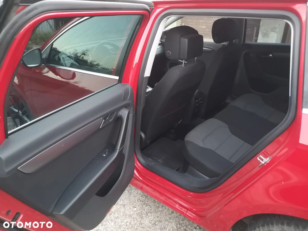 Volkswagen Passat 2.0 TDI 4Motion BlueMotion Technol Comfortline - 14
