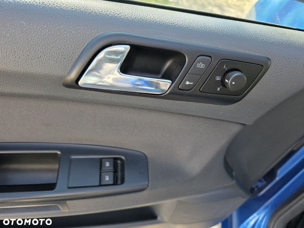 Volkswagen Polo - 16