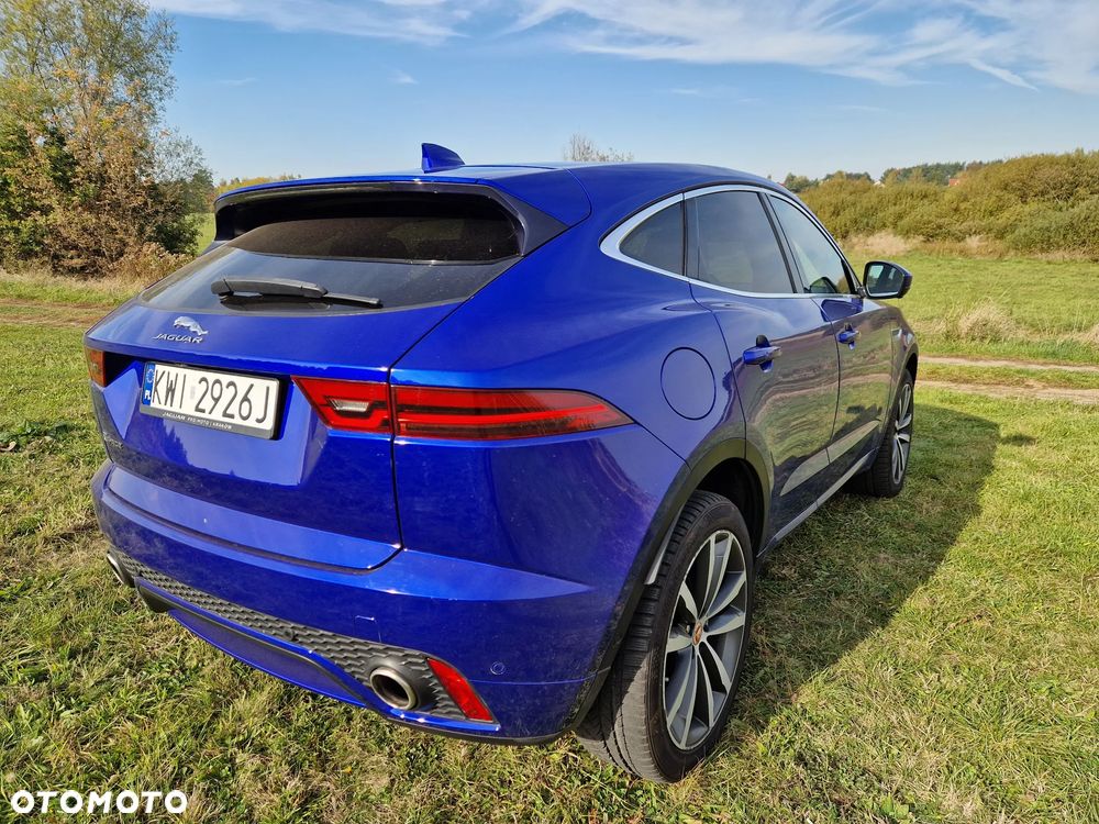 Jaguar E-Pace 2018 photo 4