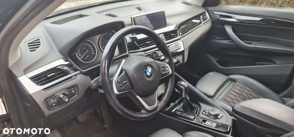 BMW X1 xDrive18d xLine - 5