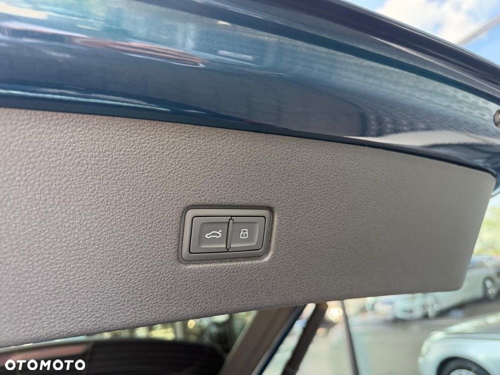 Audi SQ8 TFSI Quattro Tiptronic - 27