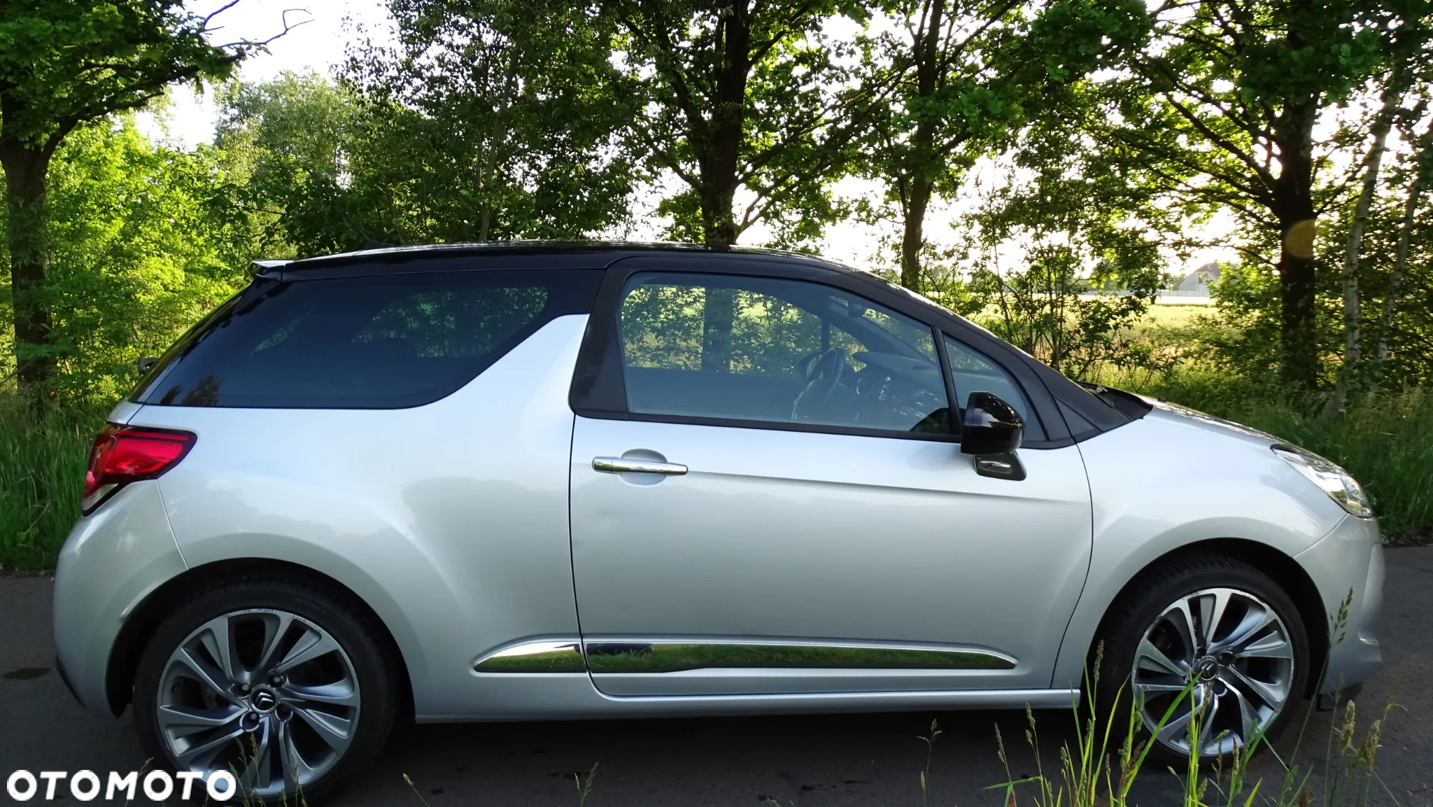 Citroën DS3 1.6 e-HDi SoChic - 2