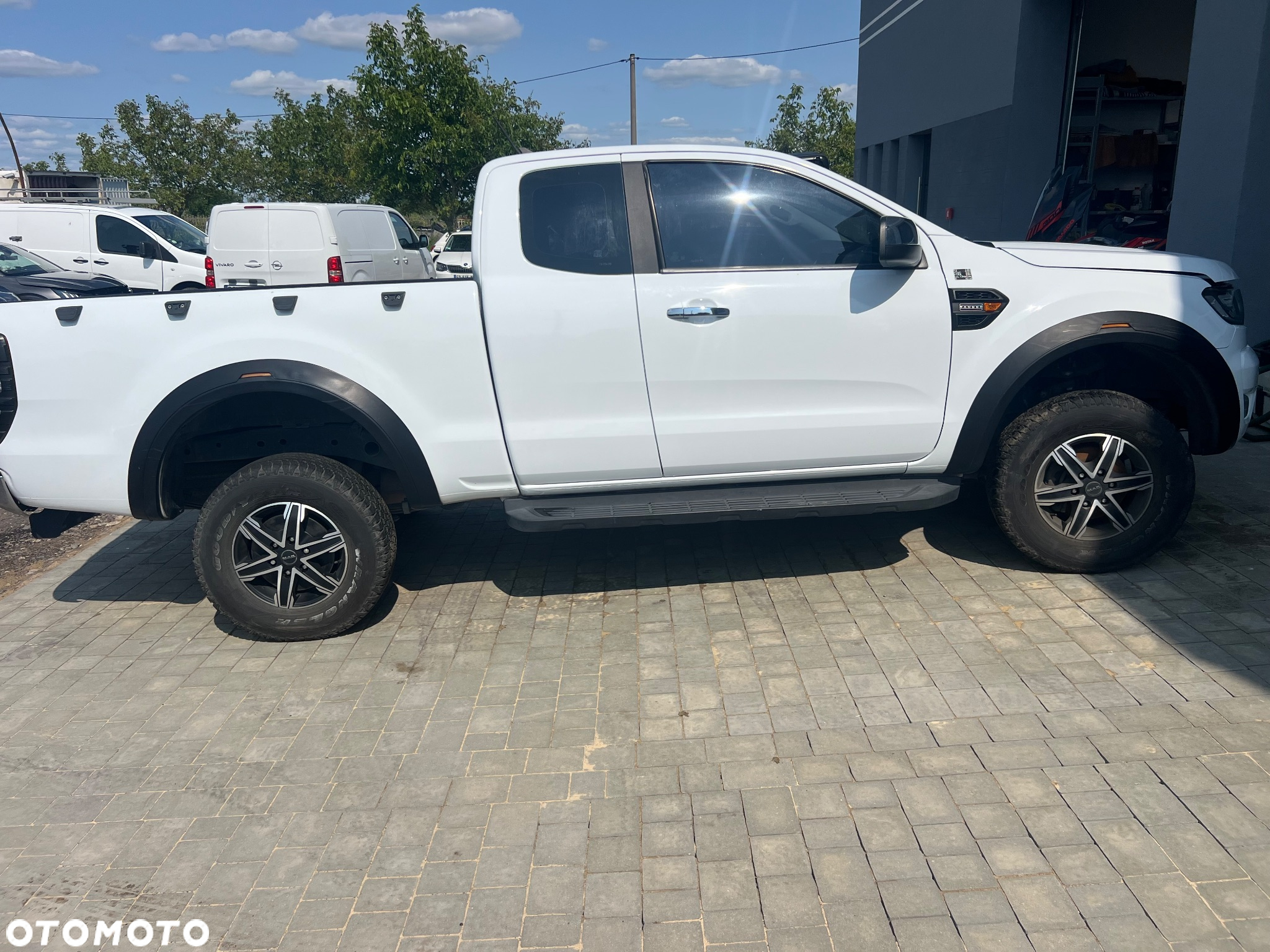 Ford Ranger 2.0 EcoBlue 4x4 DC Limited - 15