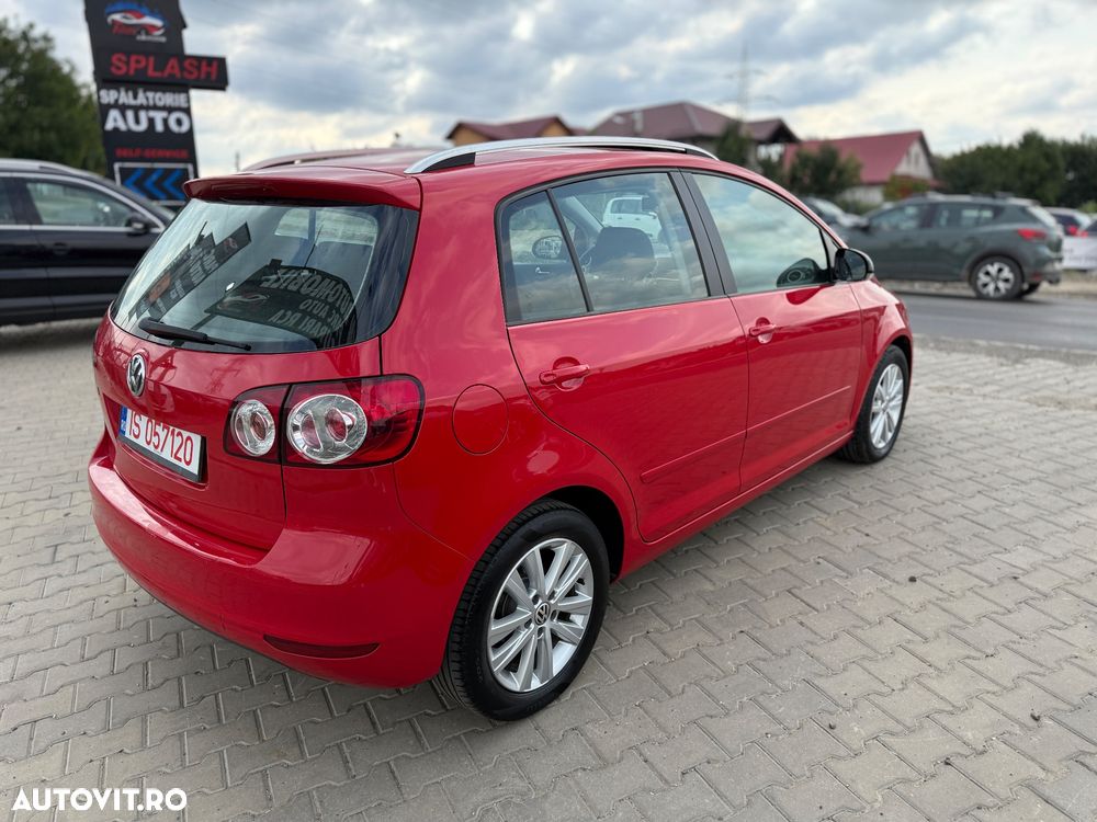 Volkswagen Golf Plus 1.6 TDI DPF Comfortline - 3