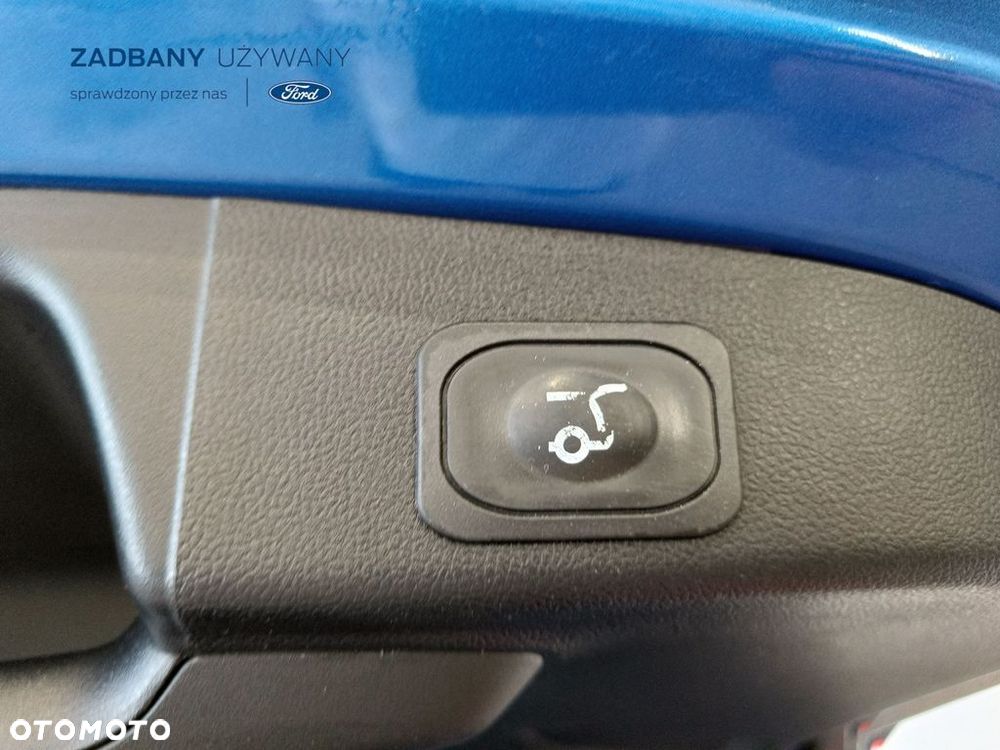 Ford Focus 2.0 EcoBlue Start-Stopp-System TITANIUM - 8