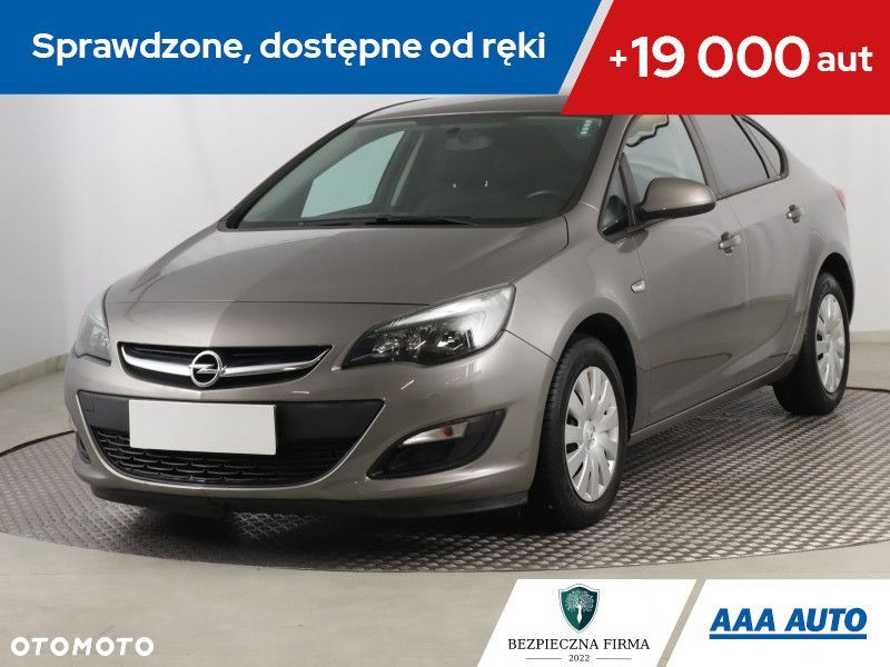 Opel Astra - 1